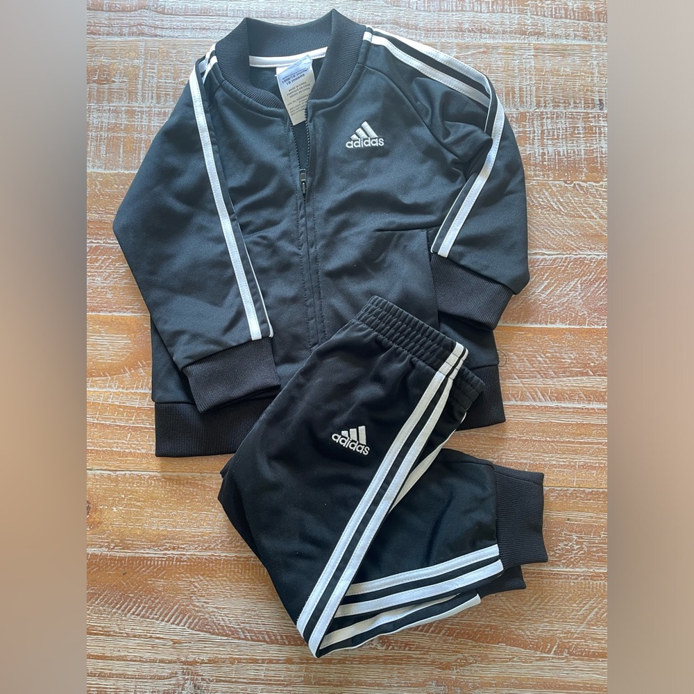 Adidas baby set